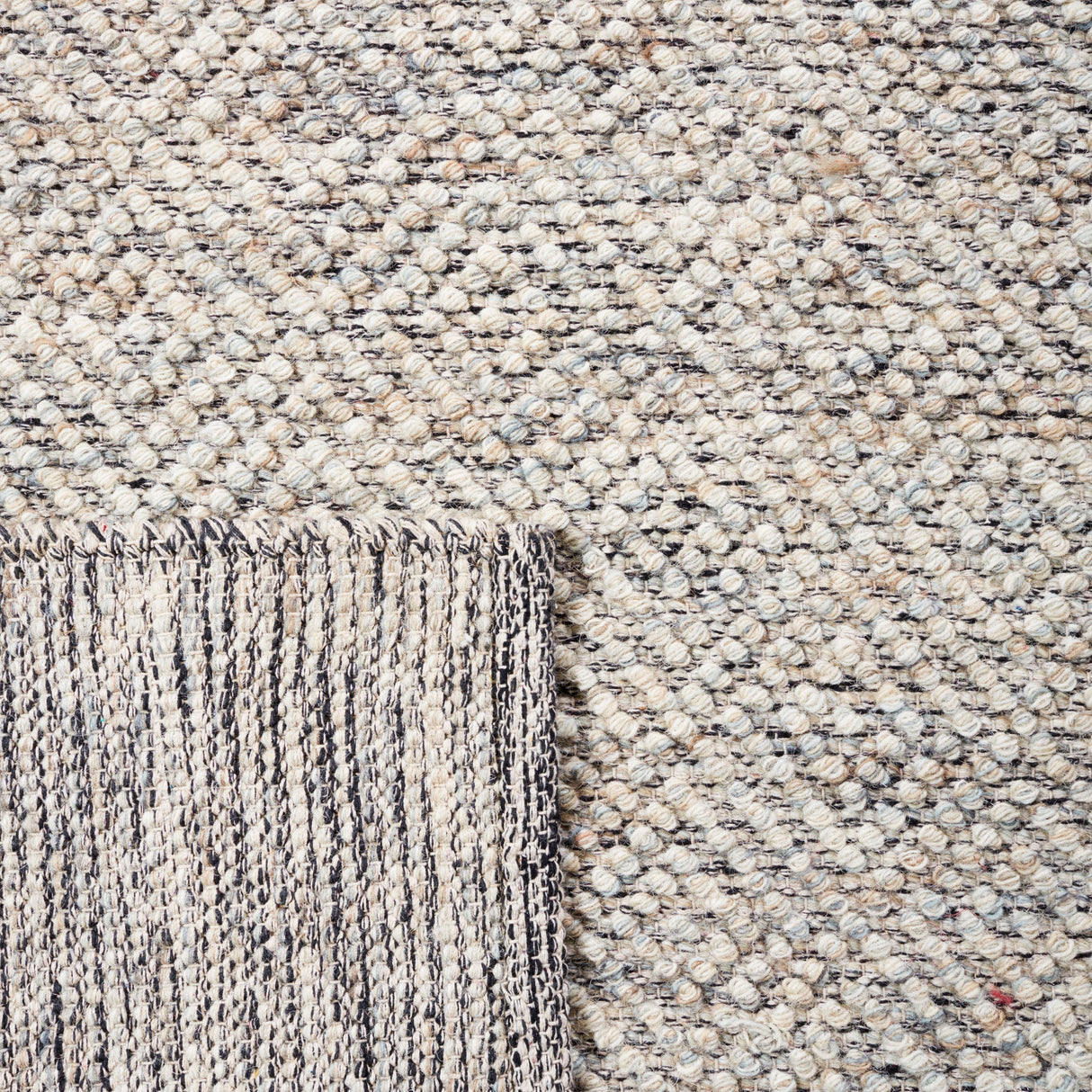 SAFAVIEH Handmade Natura Palmerina Wool Area Rug