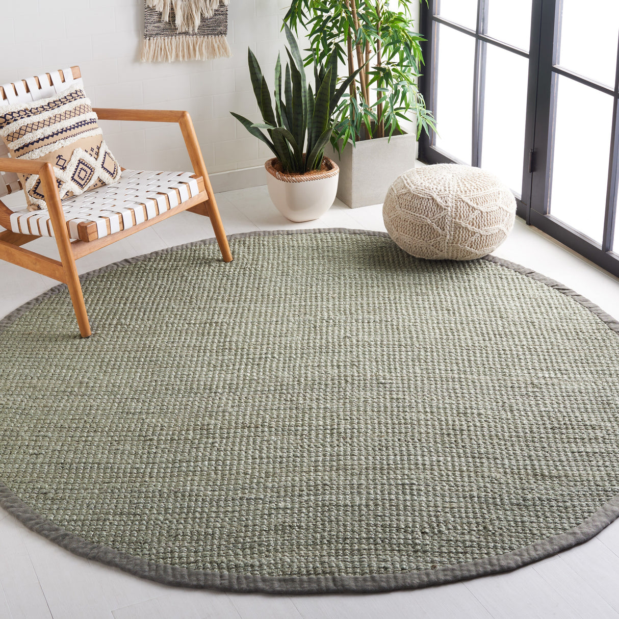 SAFAVIEH Handmade Natural Fiber Leyla Jute Rug
