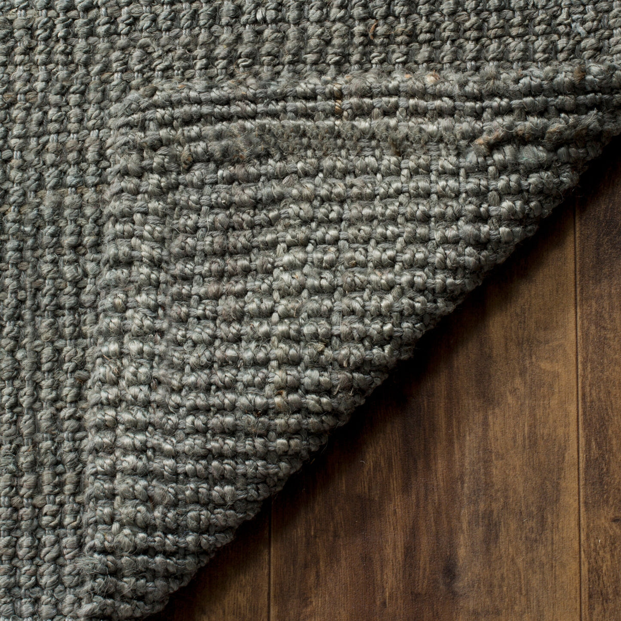 SAFAVIEH Handmade Natural Fiber Leyla Jute Rug
