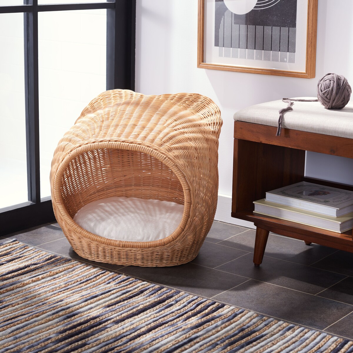SAFAVIEH Hildeburg Cat Bed with Cushion - 20 In W x 17 In D x 19 In H - 20Wx17Dx19H