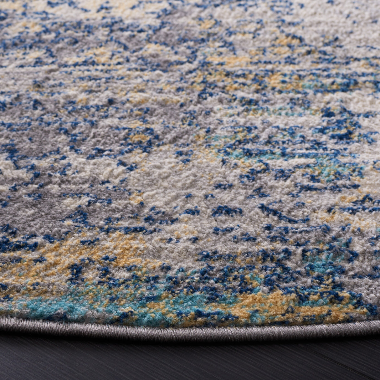 SAFAVIEH Jasper Trudi Modern & Contemporary Rug