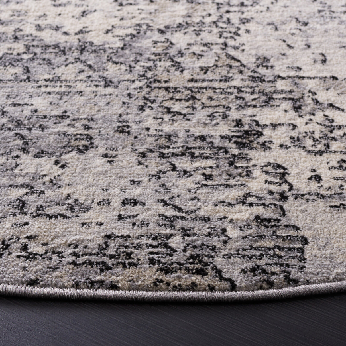 SAFAVIEH Jasper Trudi Modern & Contemporary Rug
