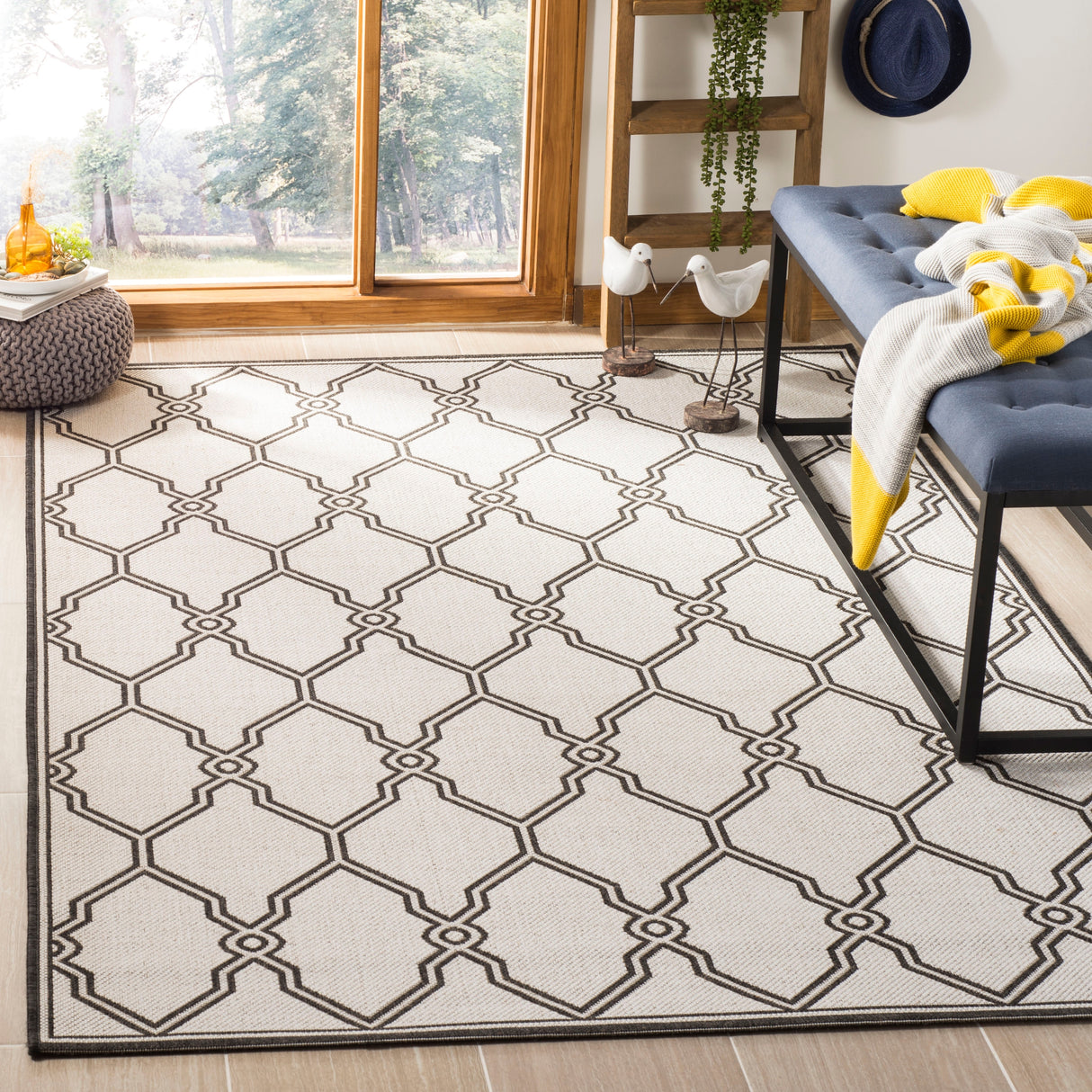 SAFAVIEH Linden Jeri Indoor/ Outdoor Waterproof Patio Backyard Rug