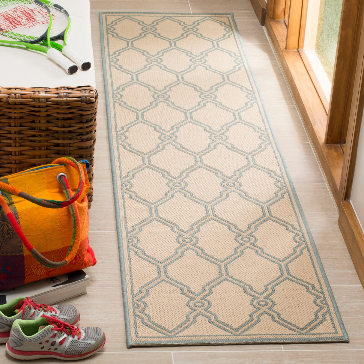 SAFAVIEH Linden Jeri Indoor/ Outdoor Waterproof Patio Backyard Rug