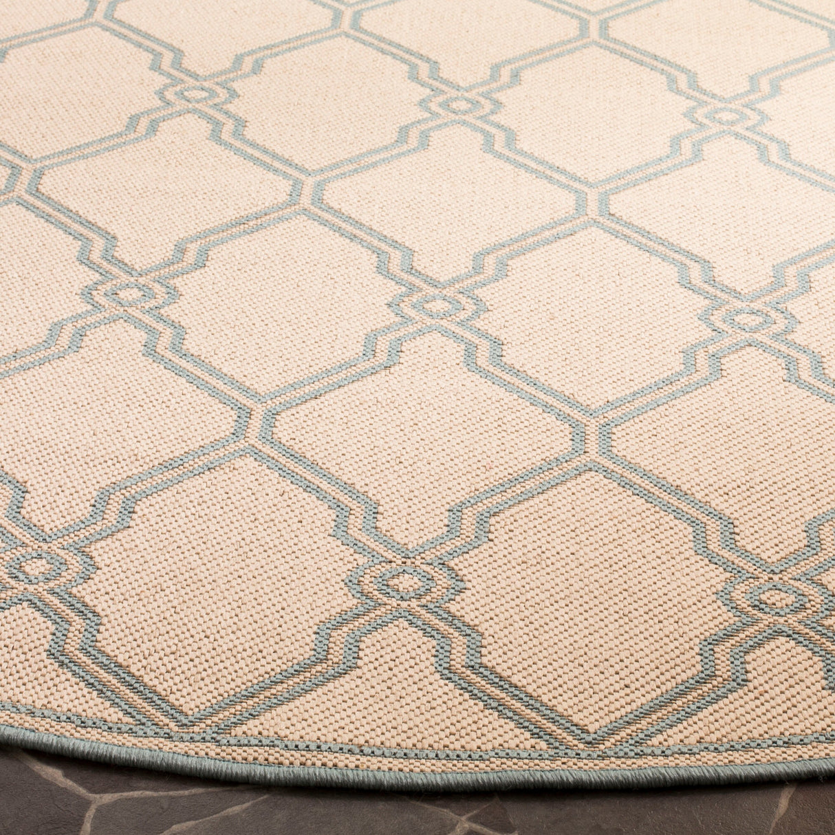 SAFAVIEH Linden Jeri Indoor/ Outdoor Waterproof Patio Backyard Rug