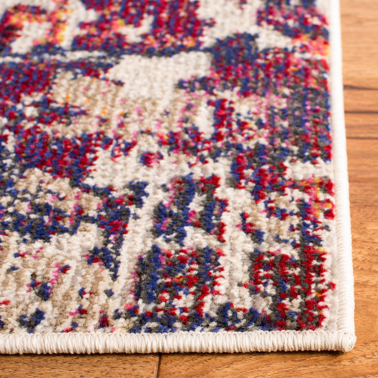 SAFAVIEH Madison Illa Vintage Abstract Rug-