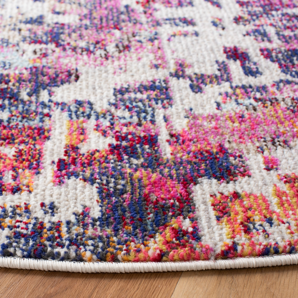 SAFAVIEH Madison Illa Vintage Abstract Rug-