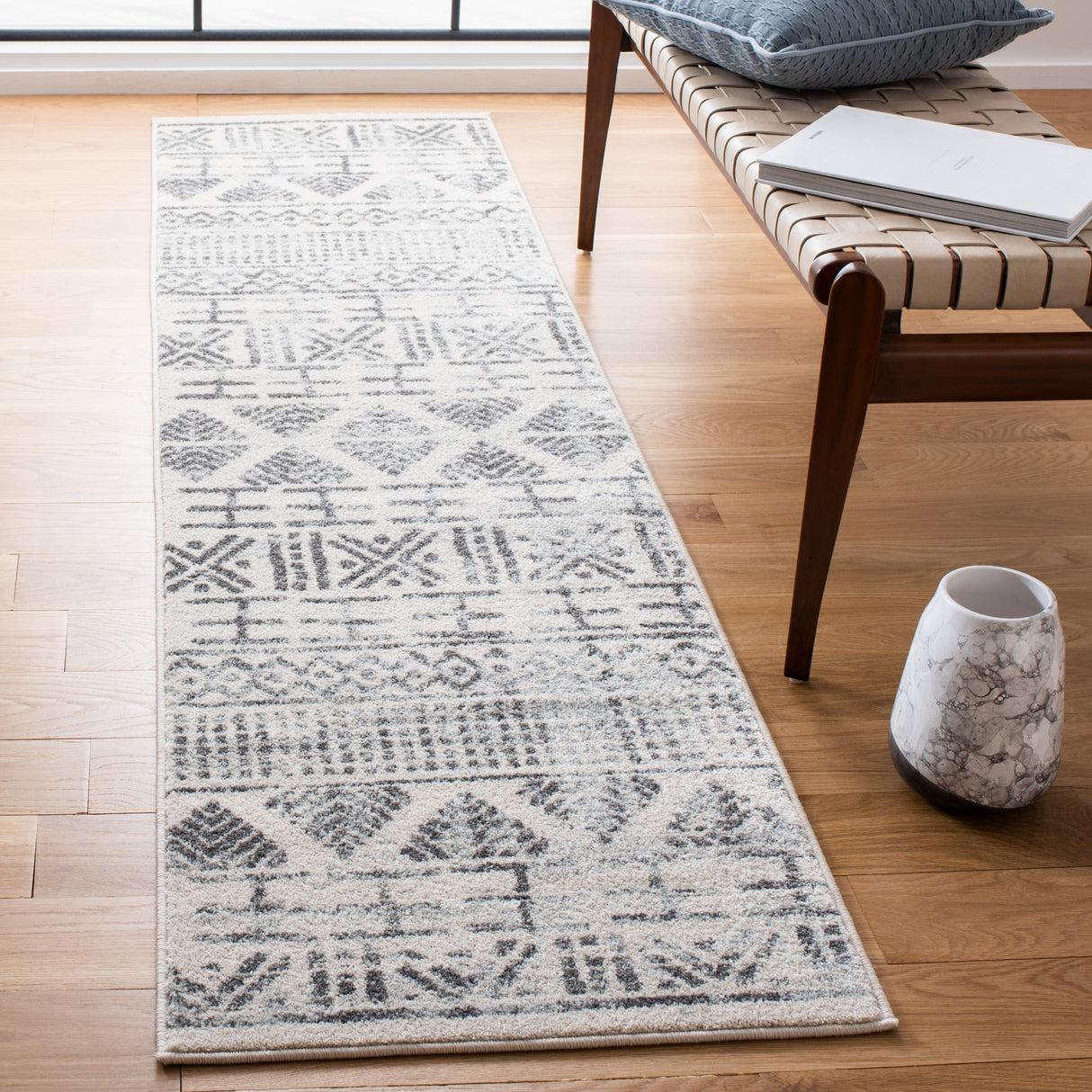 SAFAVIEH Mercer Keranka Moroccan Rug