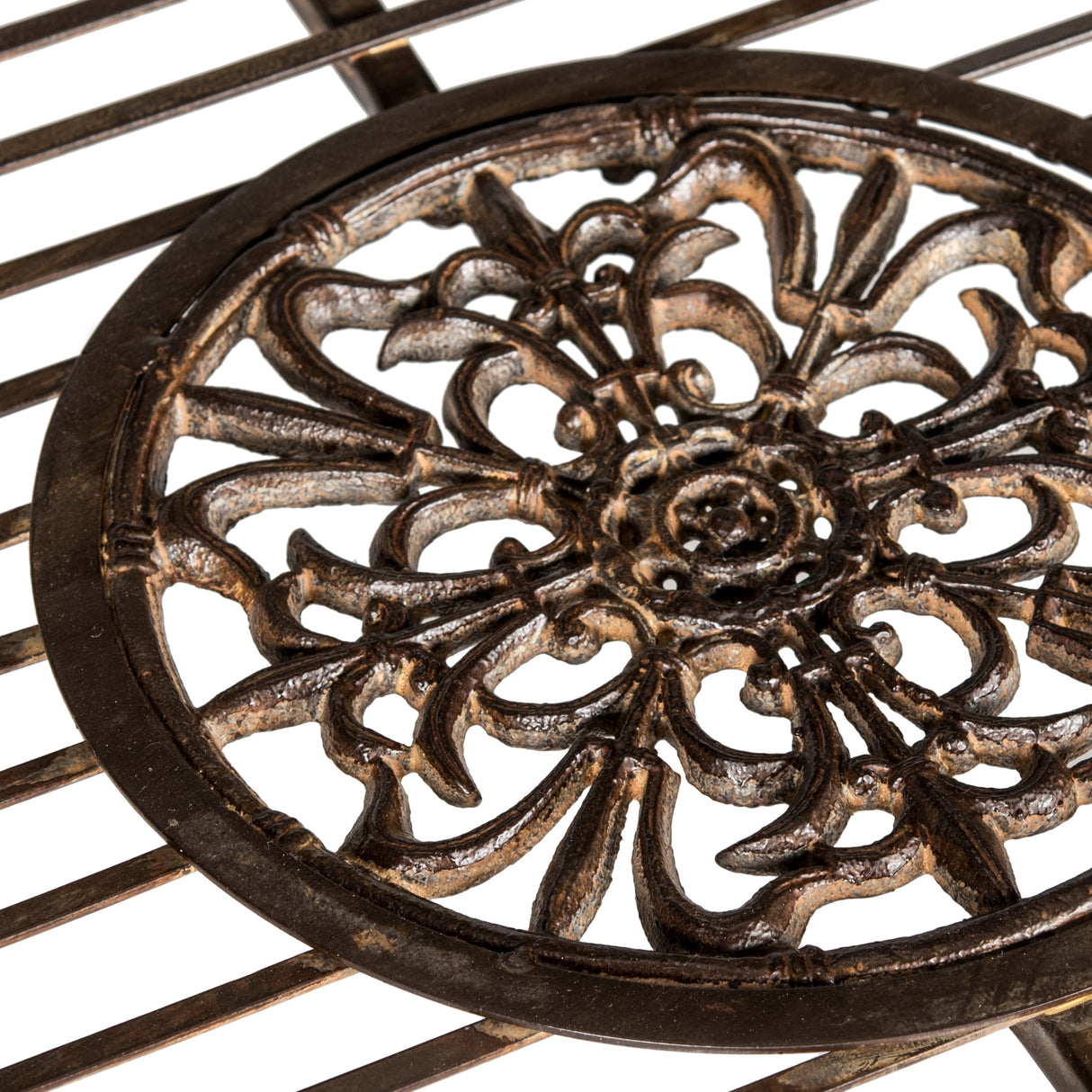SAFAVIEH Outdoor Nyasia Victorian Scroll Iron 4-Piece Patio Set - 45W x 39D x 22H