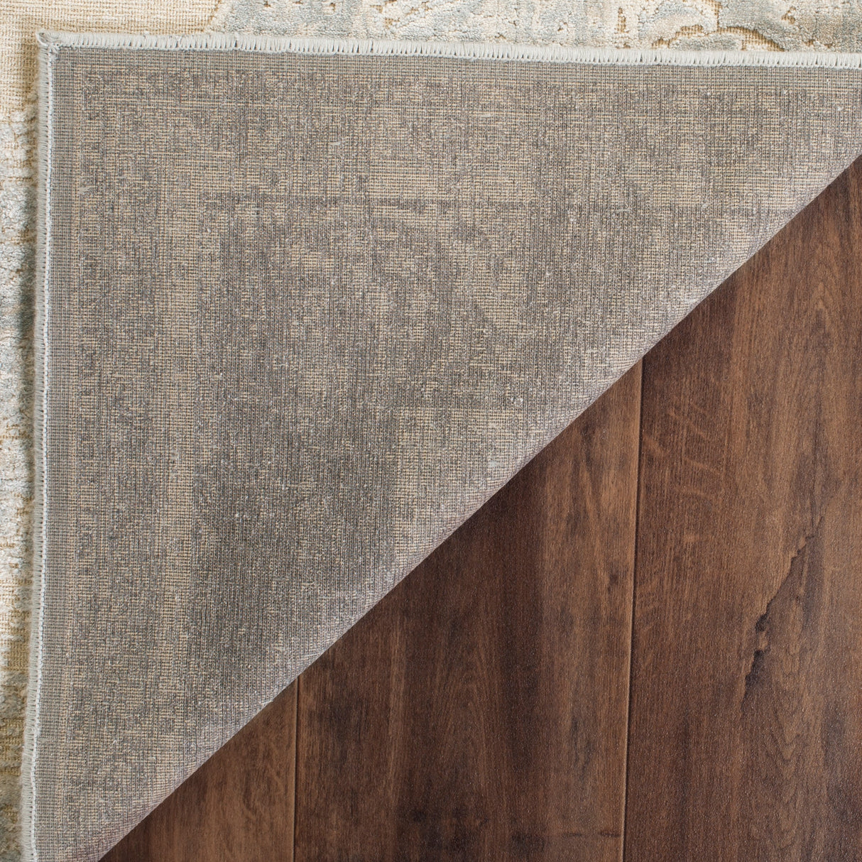 SAFAVIEH Paradise Angelita Modern Viscose Rug