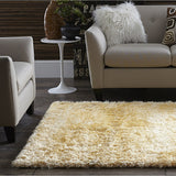 SPACES Home&Beyond Ivory Eyelash Shag Rug (1.9' x 5') - 1.9' x 5'