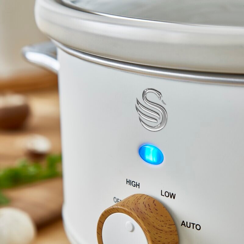 Salton Swan Nordic 3.5L Slow Cooker