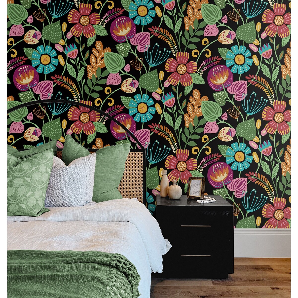 Seabrook Designs Colorful Floral Nonwoven Unpasted Wallpaper