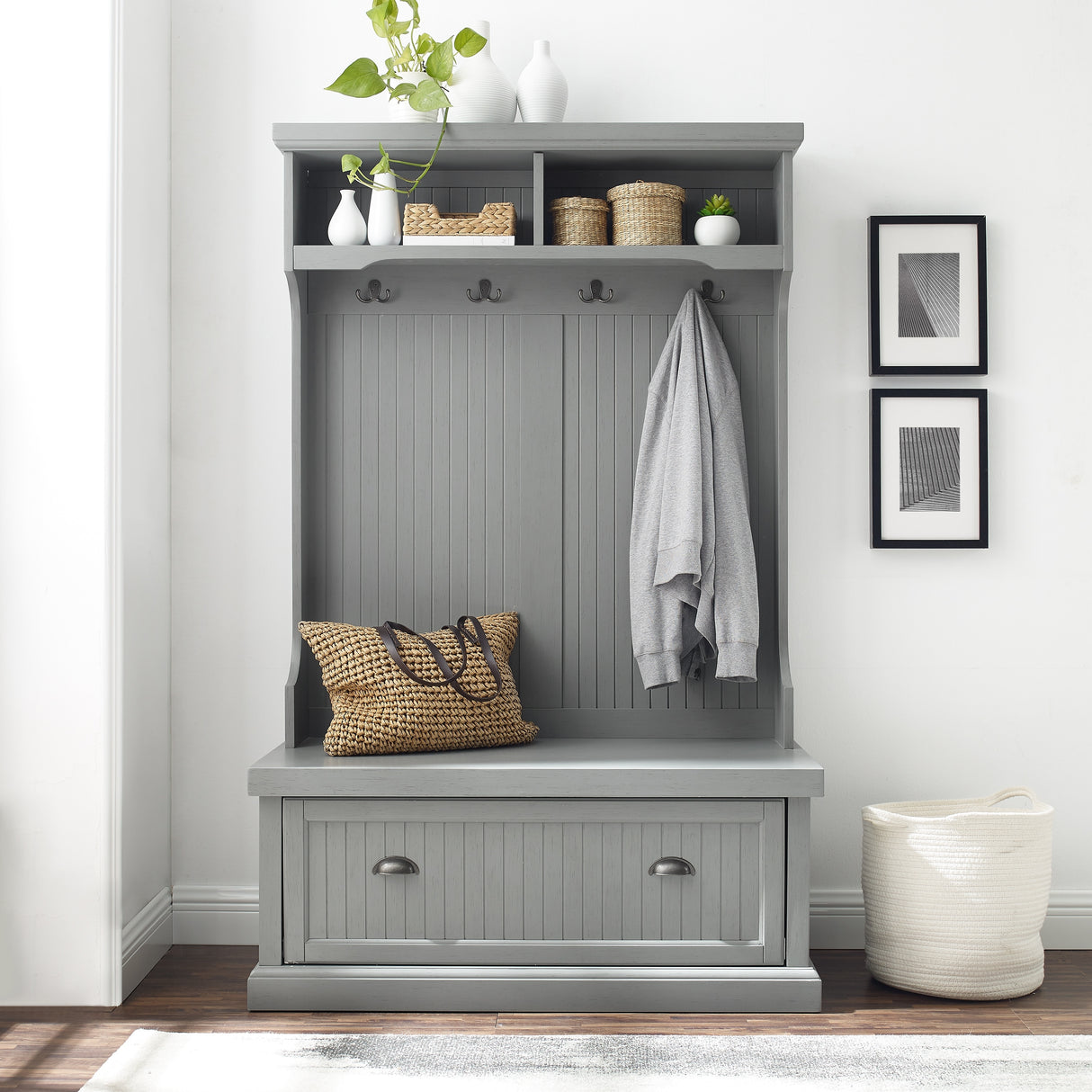 Crosley Seaside Hall Tree - 40 "W x	18.5 "D x 64.5 "H