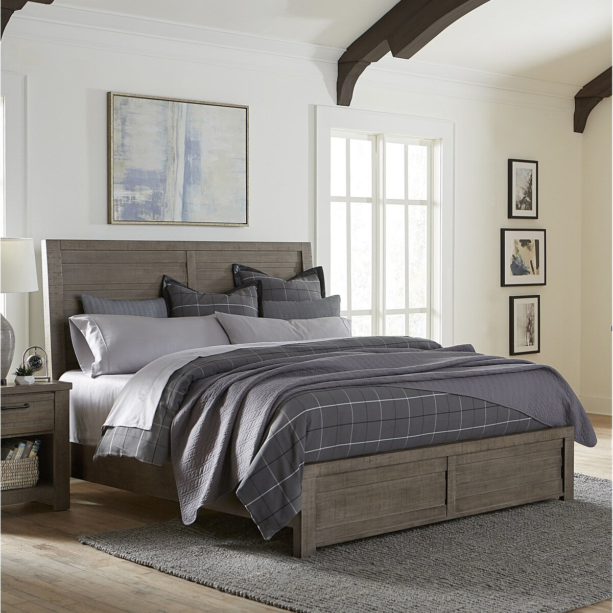 Roundhill Furniture Sedona Transitional Medium Gray Wood Panel Bed with Dresser, Mirror, Two Nightstands