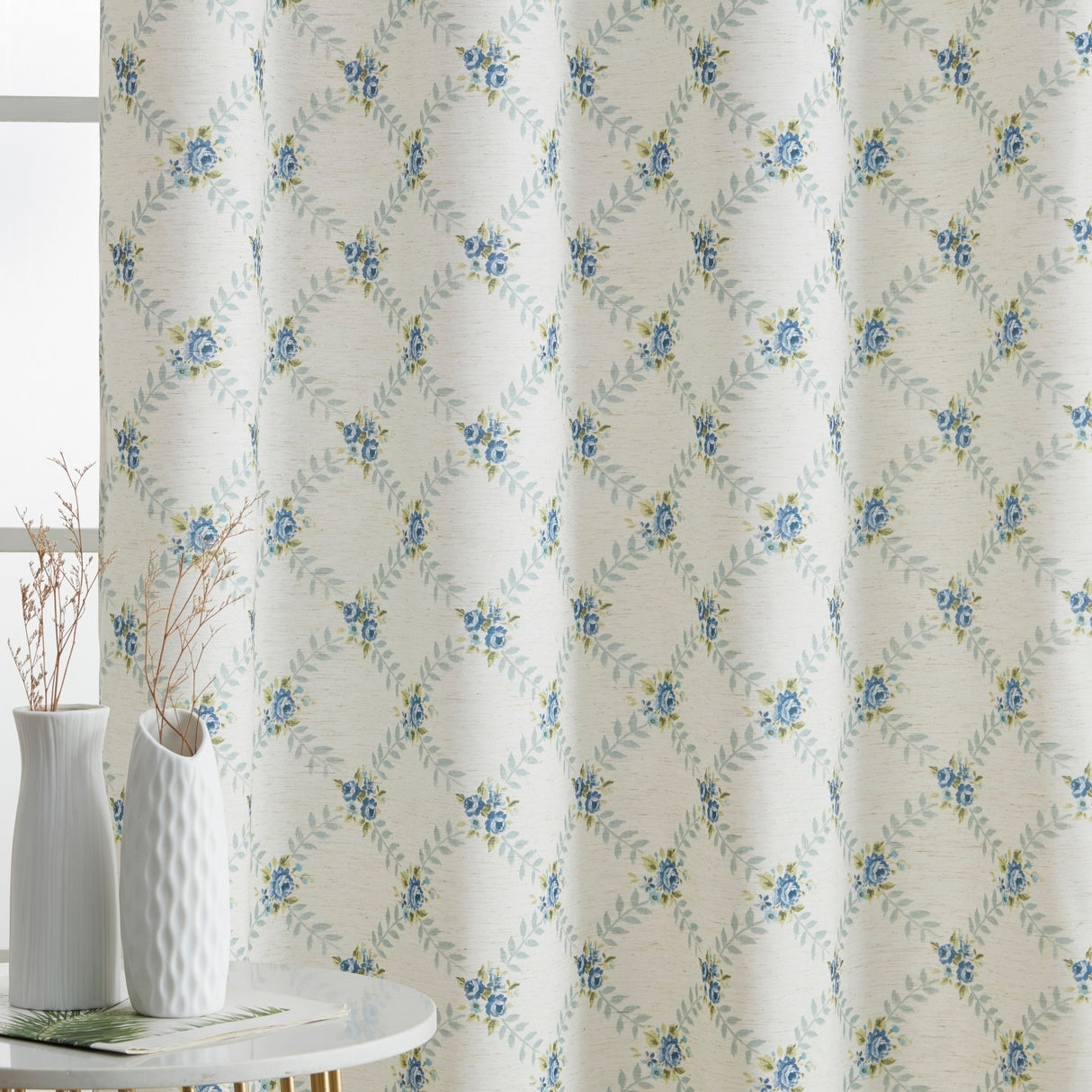 HLC.me Morgan Floral Decorative Light Filtering Grommet Window Treatment Curtain Drapery Panels - Set of 2 Panels