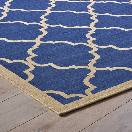 Serafin Indoor Geometric Area Rug by Christopher Knight Home - 7'10 x 10'10