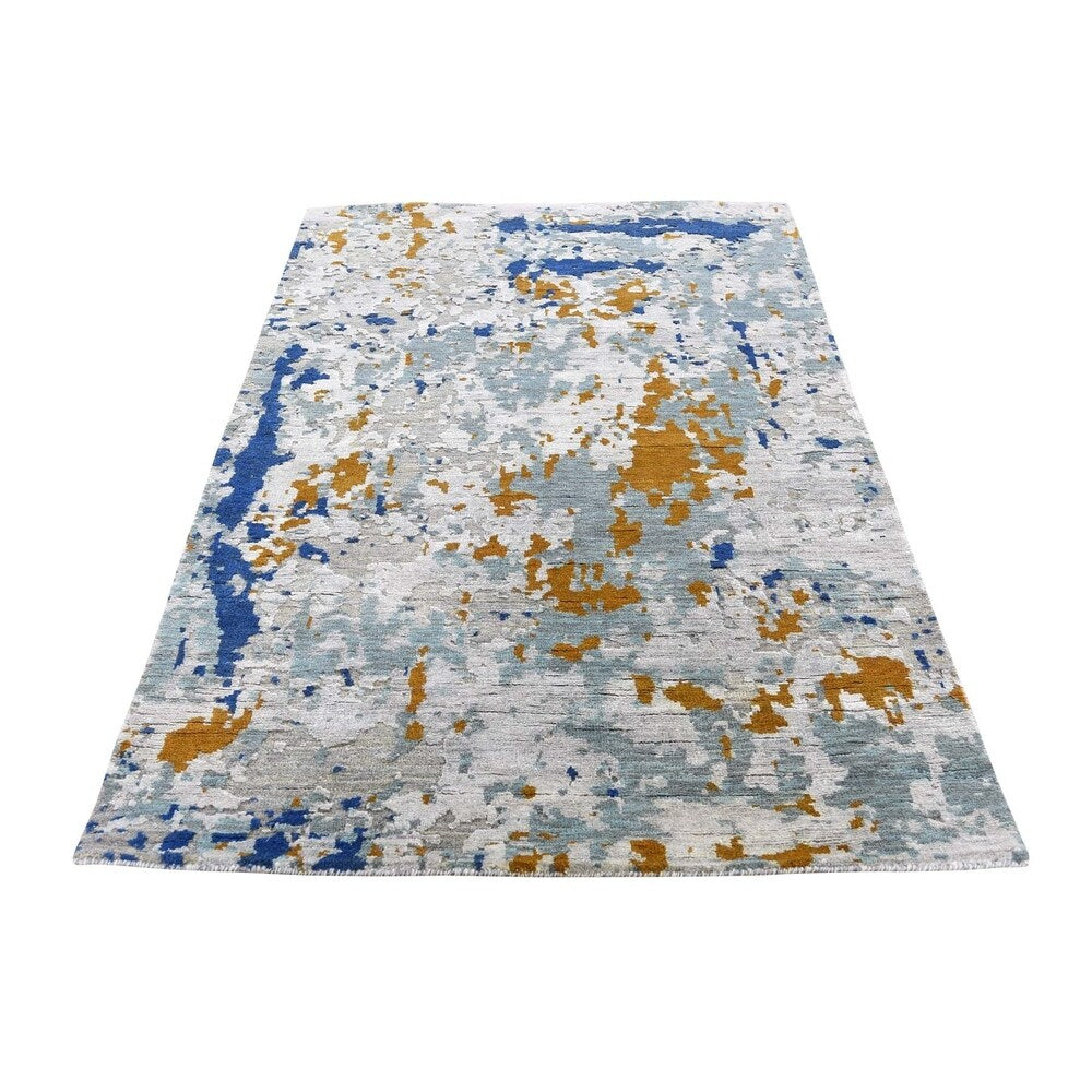 Shahbanu Rugs Abstract Design Wool and Silk Hi-Low Pile Hand-Knotted Oriental Rug (3'0" x 5'1") - 3'0" x 5'1"