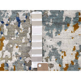 Shahbanu Rugs Abstract Design Wool and Silk Hi-Low Pile Hand-Knotted Oriental Rug (3'0" x 5'1") - 3'0" x 5'1"