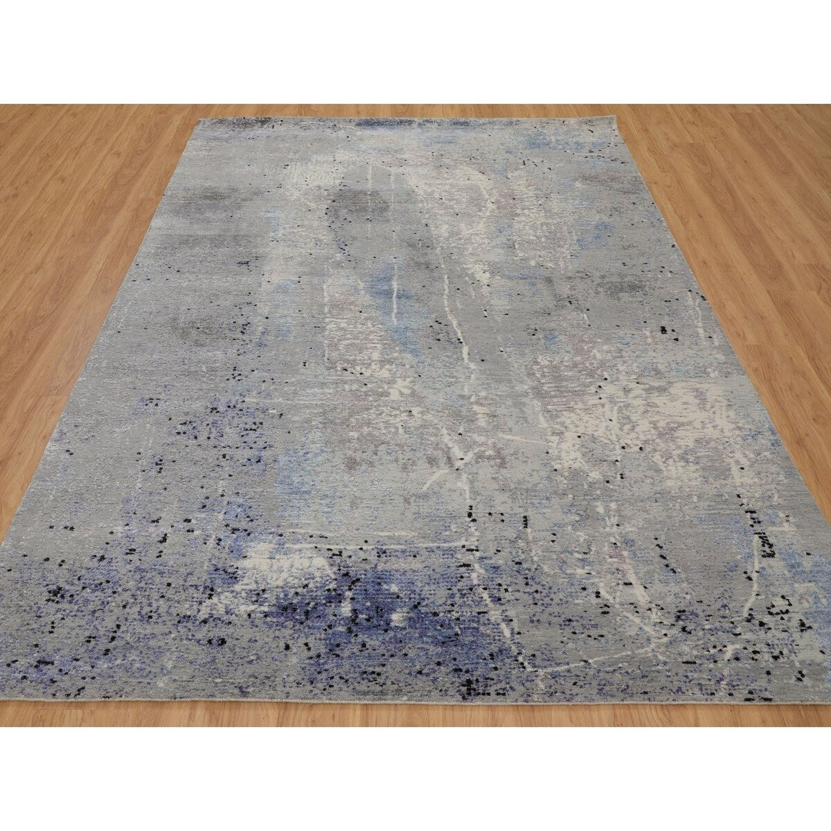 Shahbanu Rugs Abstract Design with Soft Blues Wool & Silk Hand Knotted Oriental Rug (8'9" x 12'1") - 8'9" x 12'1"