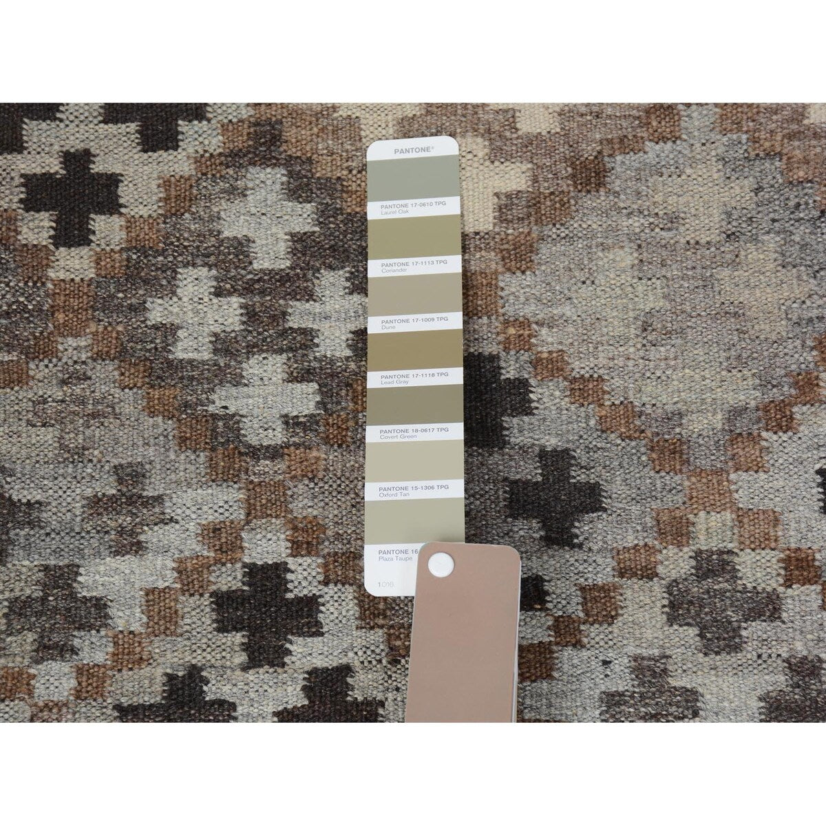 Shahbanu Rugs Afghan Reversible Kilim Vegetable Dyes Pure Wool Hand Woven Oriental Rug (2'10" x 3'9") - 2'10" x 3'9"