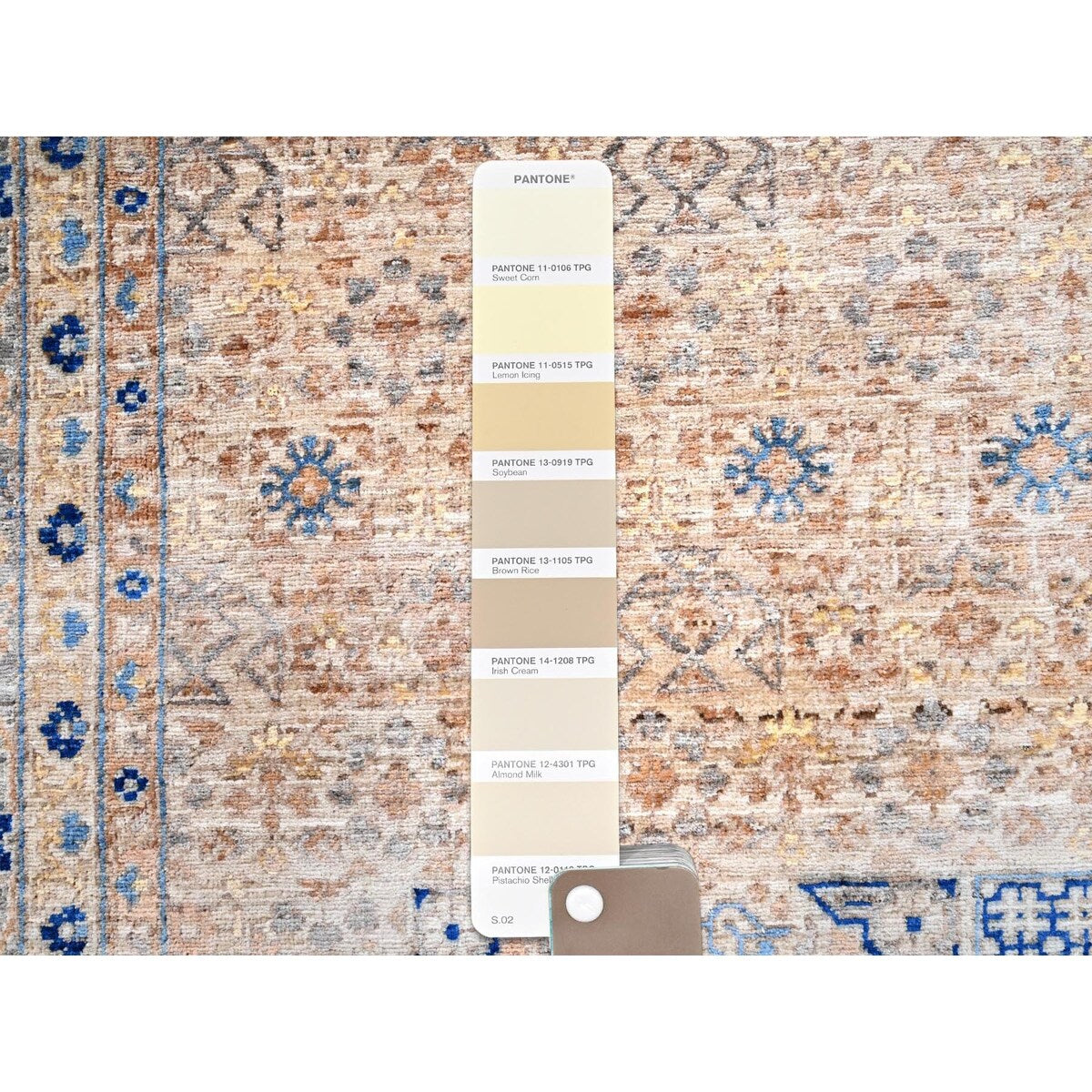 Shahbanu Rugs Almond Brown 14th Century Mamluk Dynasty Pattern 200 KPSI Vegetable Dyes Soft Wool Hand Knotted Rug (9'10"x13'10")