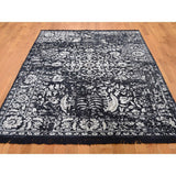Shahbanu Rugs Black Modern Broken Design Art Silk Hand-Knotted Oriental Rug (5'1" x 7'2") - 5'1" x 7'2"