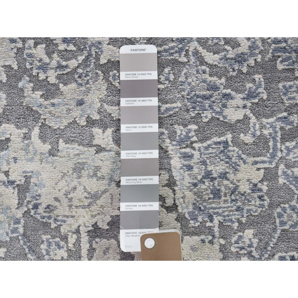 Shahbanu Rugs Broken Persian Erased Design with Pure Silk Hand-Knotted Oriental Rug (3'1" x 5'2") - 3'1" x 5'2" - 3'1" x 5'2"