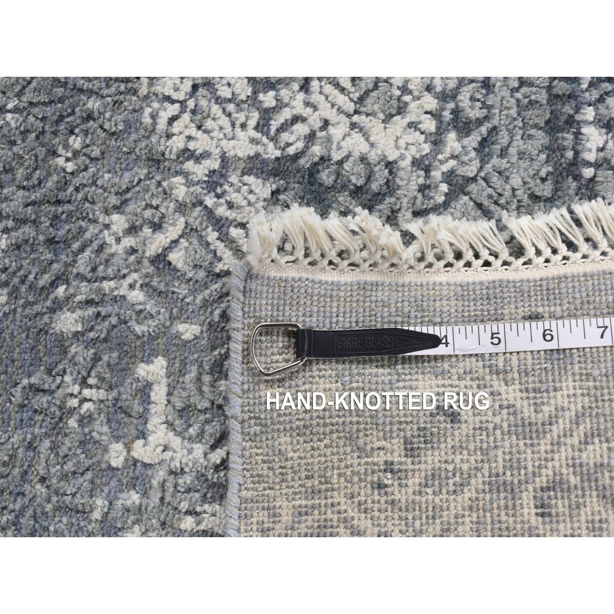 Shahbanu Rugs Cloud Gray, Wool and Pure Silk, Jewellery Design, Hand Knotted, Oriental Rug (7'10"x10') - 7'10" x 10'