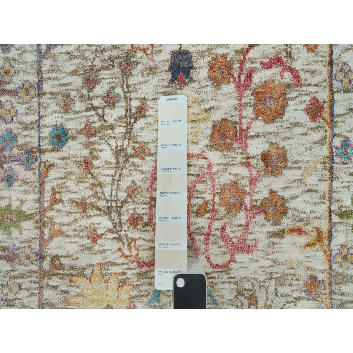 Shahbanu Rugs Cosmic Latte Beige Textured Wool With Silk Hand Knotted Directional Vase Design Runner Oriental Rug (2'6"x12'2")