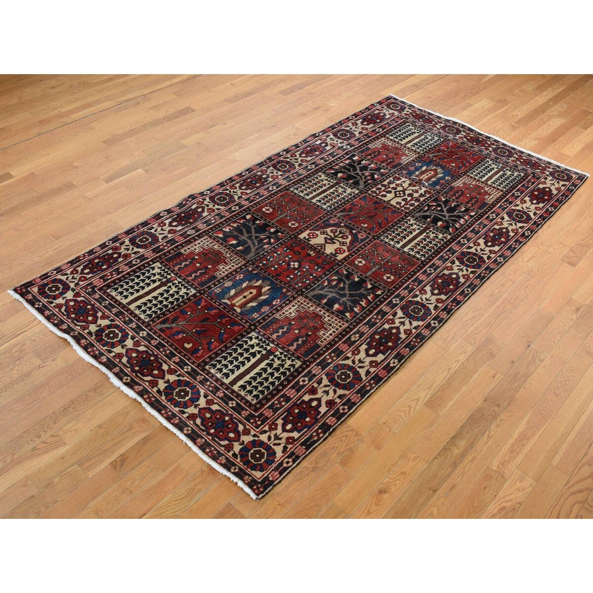 Shahbanu Rugs Crimson Red, Baktiarjoon Block Garden Design, Hand Knotted, Pure Wool, Oriental Rug (5'1"x10') - 5'1" x 10'