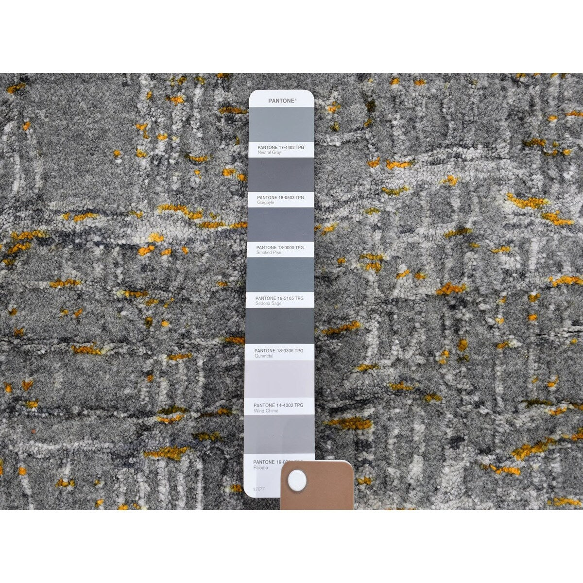 Shahbanu Rugs Fine jacquard Hand Loomed Modern Wool and Art Silk Oriental Rug (6'0" x 8'10") - 6'0" x 8'10"