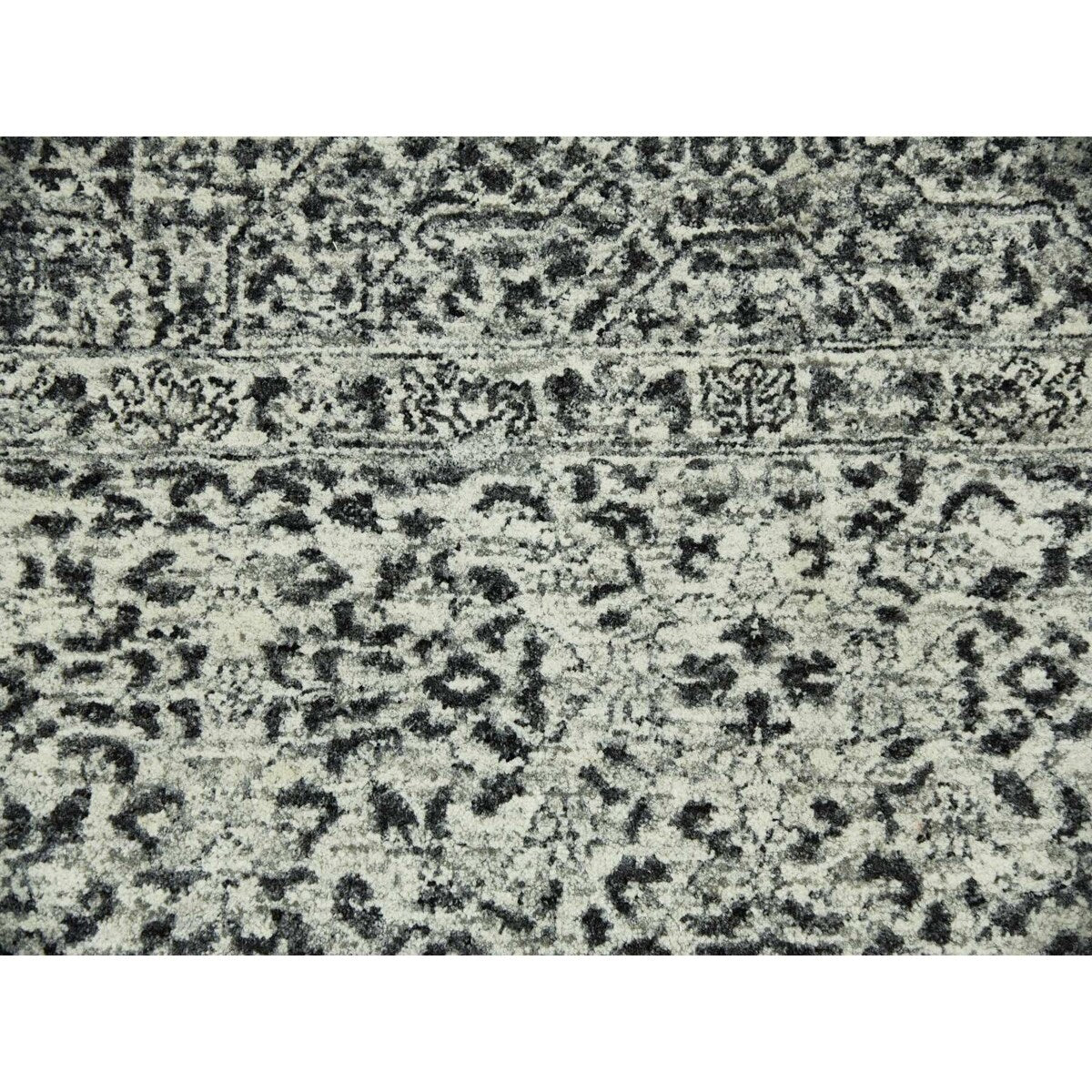 Shahbanu Rugs Ghost White, Mamluk Dynasty, Tone on Tone Design, Undyed 100% Wool, Hand Knotted, Oriental Rug (8'1" x 10'0")