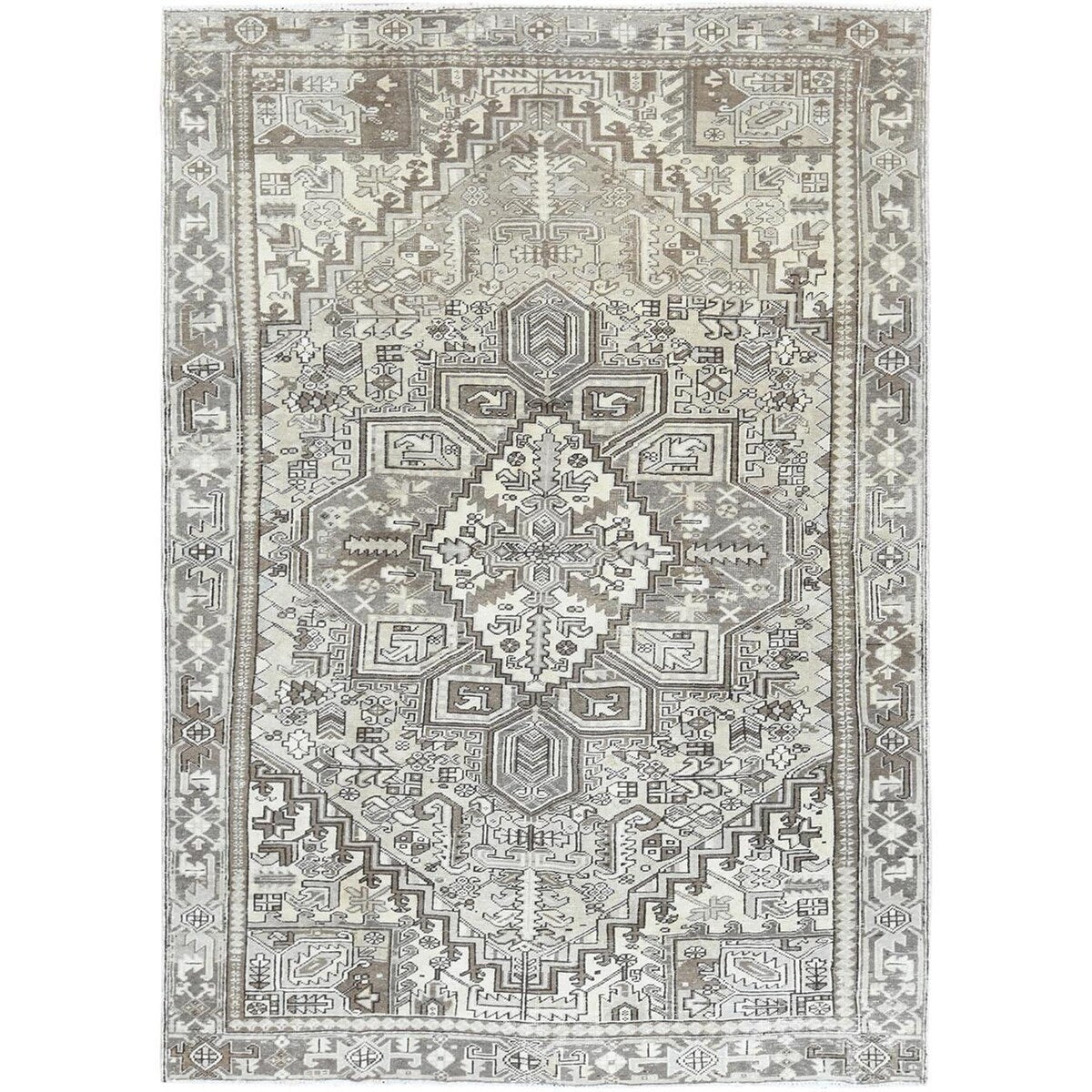 Shahbanu Rugs Gray Semi Antique Persian Heriz Tribal Design Clean Natural Wool Colors Hand Knotted Oriental Rug (7'9" x 11'1")