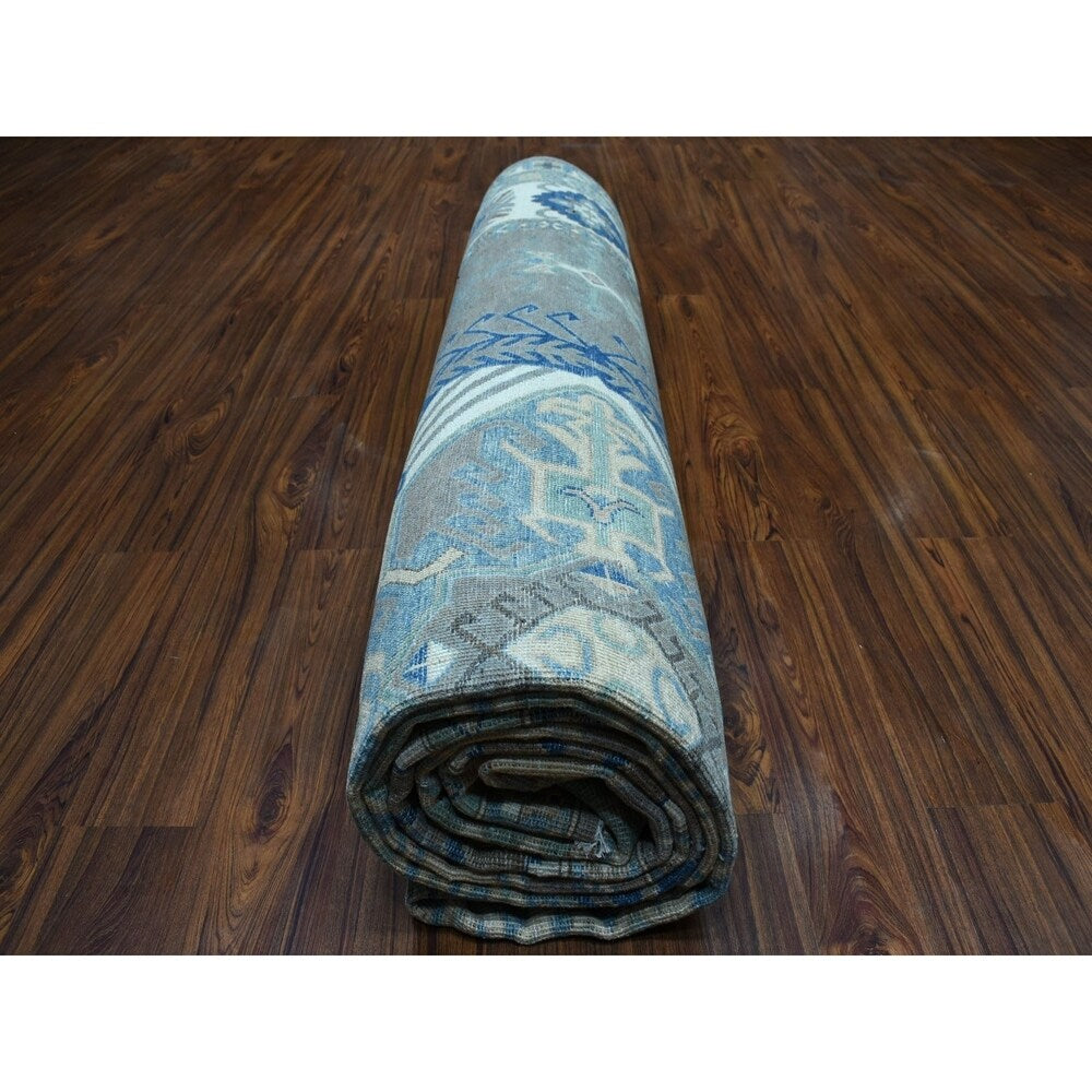 Shahbanu Rugs Gray Vintage Look Kazak Geometric Design Pure Wool Hand Knotted Oriental Rug (10'0" x 14'1") - 10'0" x 14'1"