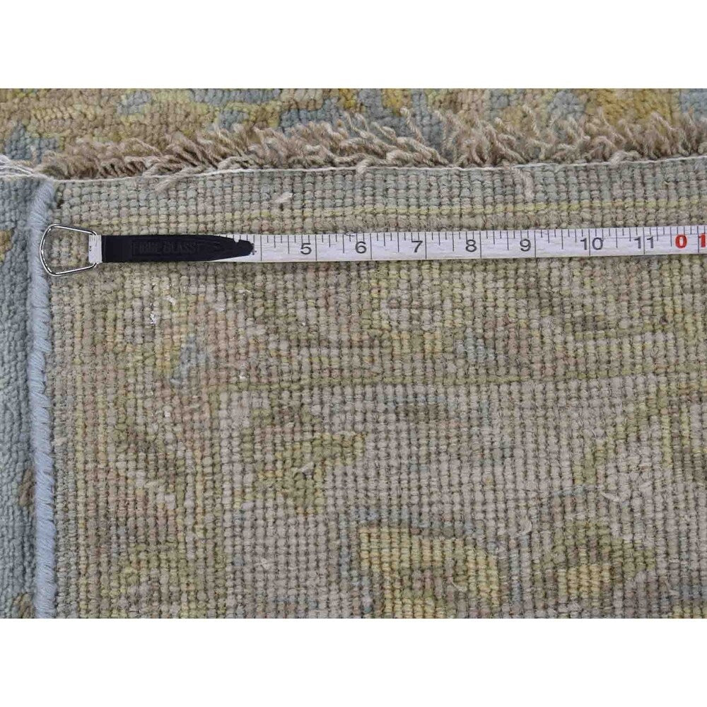 Shahbanu Rugs Hand Knotted 100 Percent Wool Oushak Oriental Rug (8'1" x 9'9") - 8'1" x 9'9"