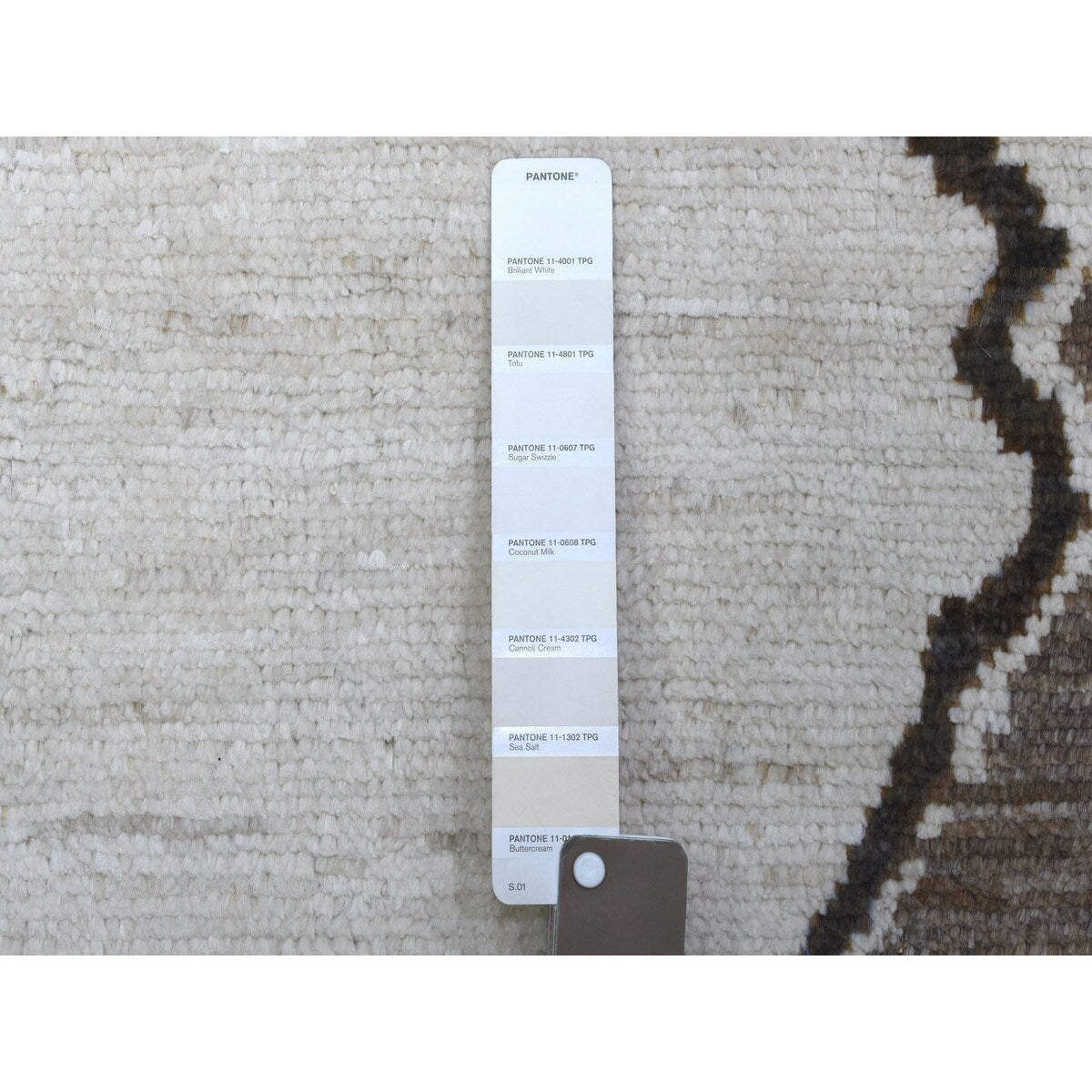 Shahbanu Rugs Hand Knotted Ivory Moroccan Berber with Arts and Crafts Pure Afghan Wool Oriental Rug (6'0" x 8'8") - 6'0" x 8'8"