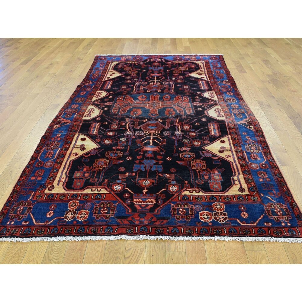 Shahbanu Rugs Hand Knotted Persian Nahavand Full Pile Wide Runner Rug (4'8" x 9'10") - 4'8" x 9'10"
