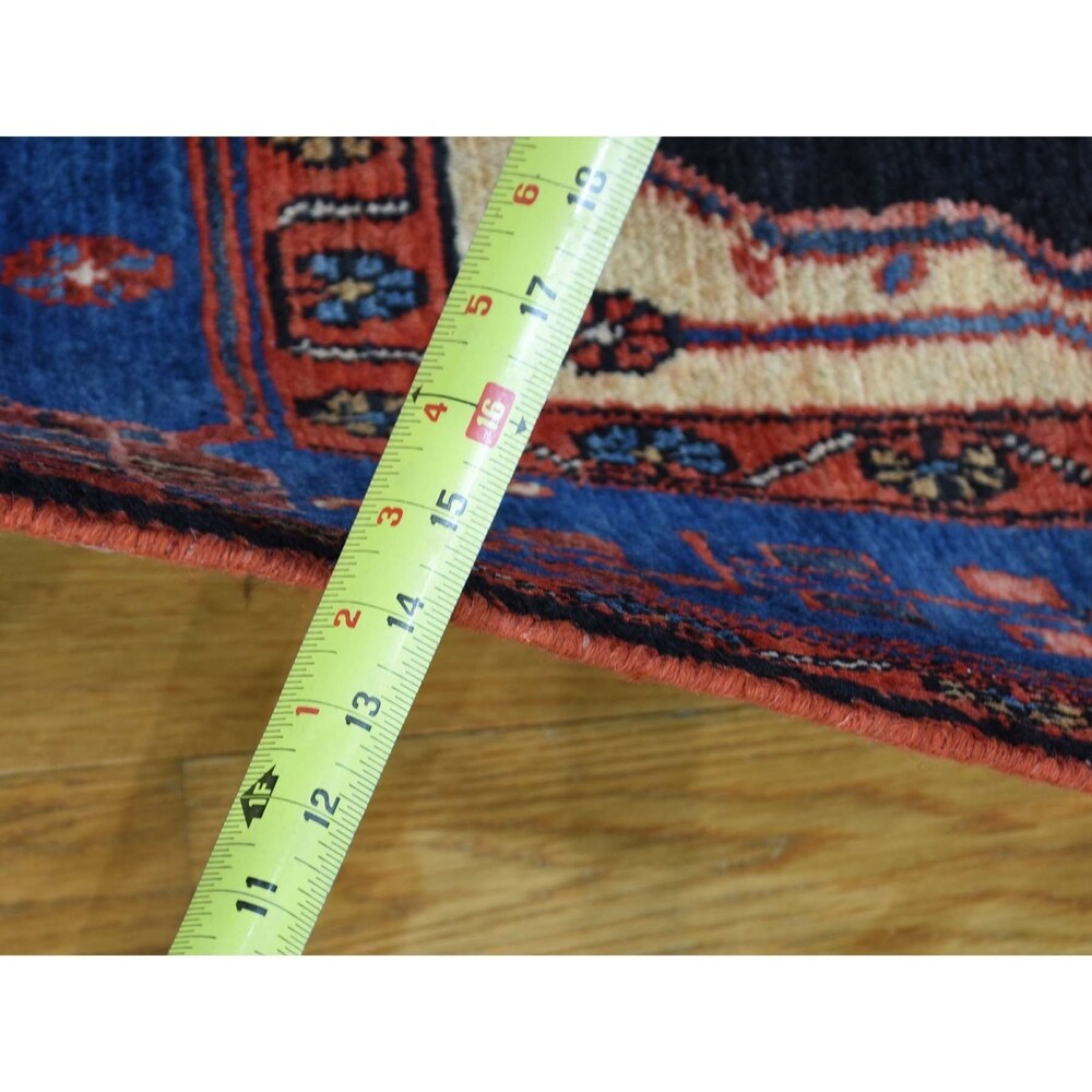 Shahbanu Rugs Hand Knotted Persian Nahavand Full Pile Wide Runner Rug (4'8" x 9'10") - 4'8" x 9'10"