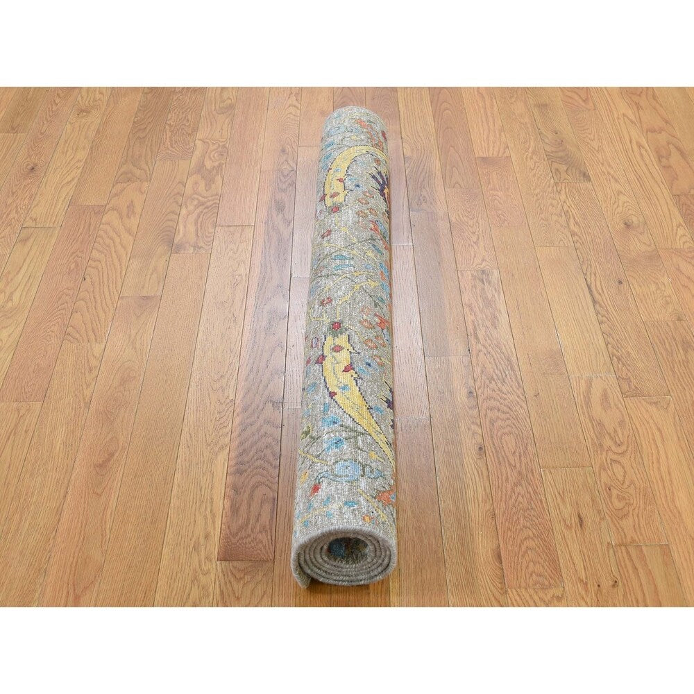 Shahbanu Rugs Hand-Knotted Sickle Leaf Design Silk With Textured Wool Oriental Rug (4'0" x 6'0") - 4'0" x 6'0"