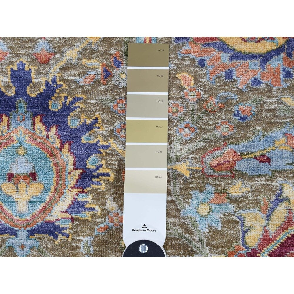 Shahbanu Rugs Hand-Knotted Sickle Leaf Design Silk With Textured Wool Oriental Rug (4'0" x 6'0") - 4'0" x 6'0"