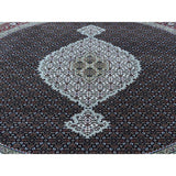 Shahbanu Rugs Hand Knotted Tabriz Mahi Wool And Silk Round Oriental Rug (7'10" x 7'10") - 7'10" x 7'10"
