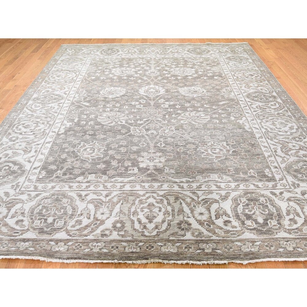 Shahbanu Rugs Hand-Knotted Turkish Knot Oushak Cropped Thin Pure Wool Oriental Rug (7'10" x 9'10") - 7'10" x 9'10"
