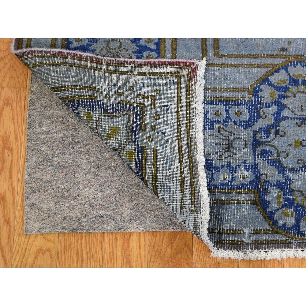 Shahbanu Rugs Hand-Knotted Vintage Kerman Pure Wool Low Sheared Oriental Rug (8'6" x 11'10") - 8'6" x 11'10"
