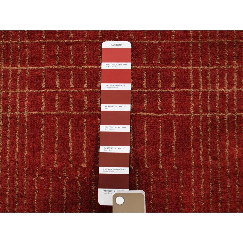 Shahbanu Rugs Hand-Knotted Wool and Silk Tone-on-Tone Red Nepali Runner Oriental Rug (2'2" x 10'1") - 2'2" x 10'1"