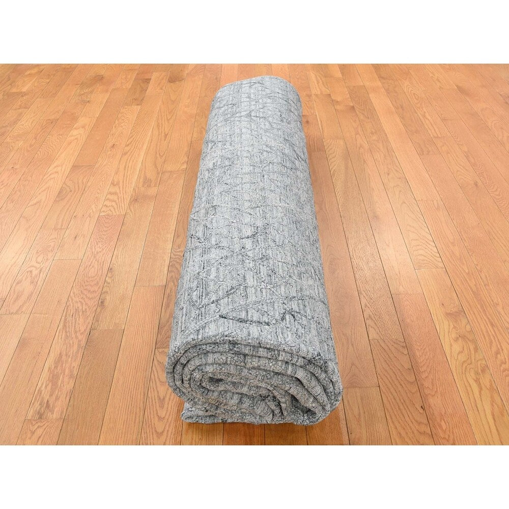 Shahbanu Rugs Hand-Loomed Tone on Tone Hi-Lo Pile Wool and Silk Oriental Rug - 9'0" x 11'10"