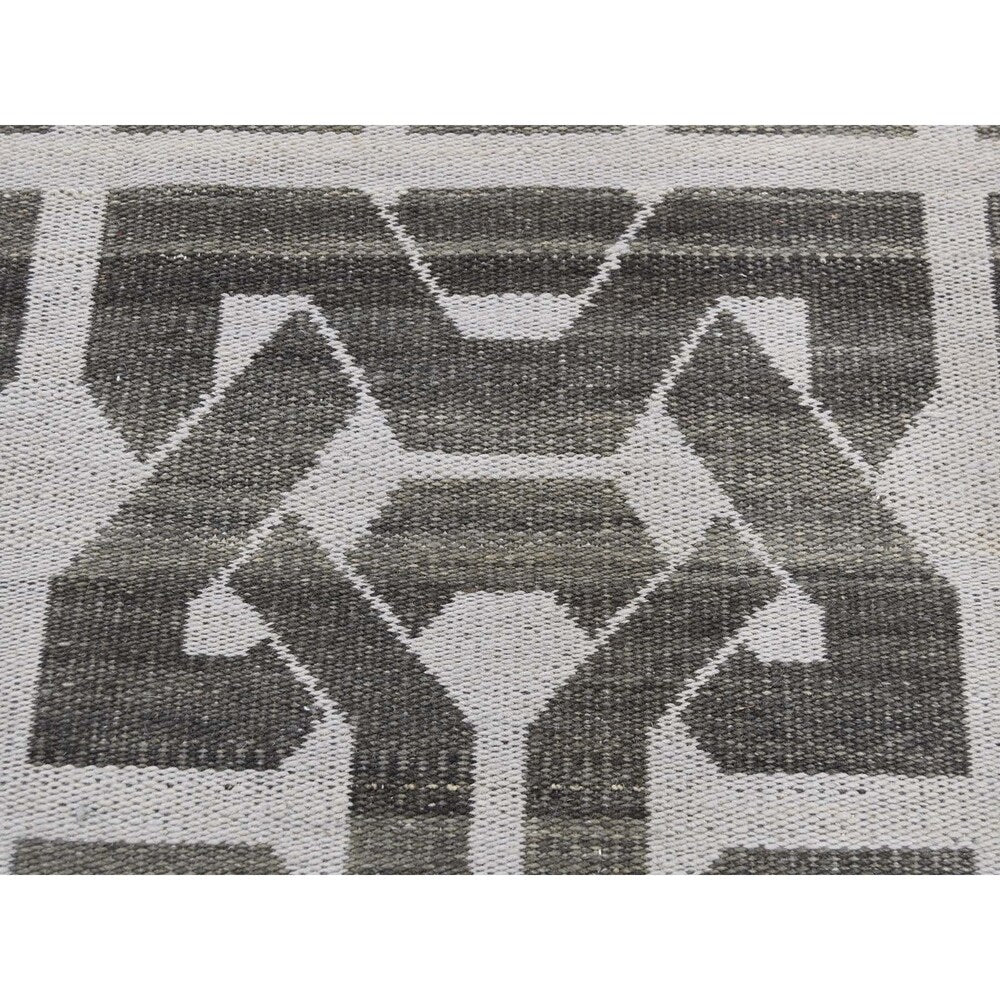 Shahbanu Rugs Hand Woven Flat Weave Pure Wool Reversible Round Kilim Oriental Rug (8'0" x 8'0") - 8'0" x 8'0"
