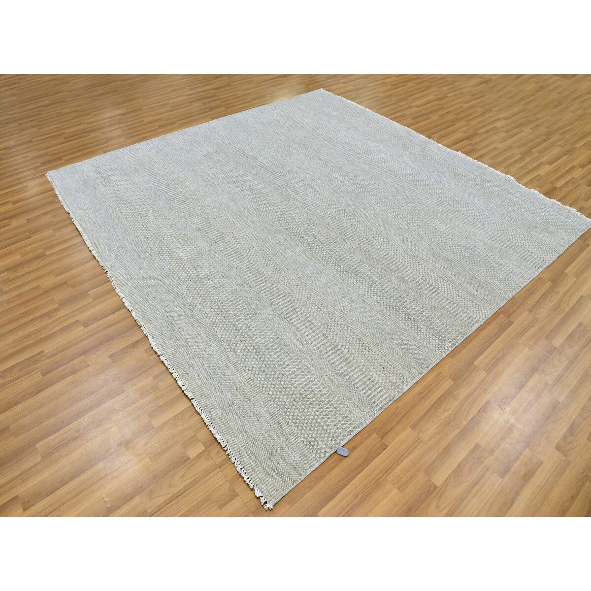 Shahbanu Rugs Heather Gray, Modern Grass Design, Tone on Tone, Undyed 100% Wool, Hand Knotted, Square Oriental Rug (8'1" x 8'2")