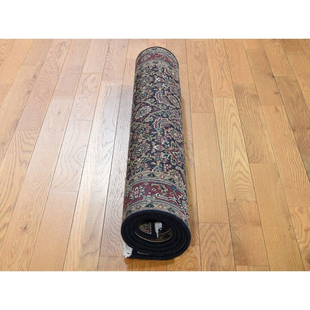 Shahbanu Rugs Herati Fish Design 175 KPSI Hand-Knotted Wool And Silk Oriental Rug (3'2" x 5'2") - 3'2" x 5'2"
