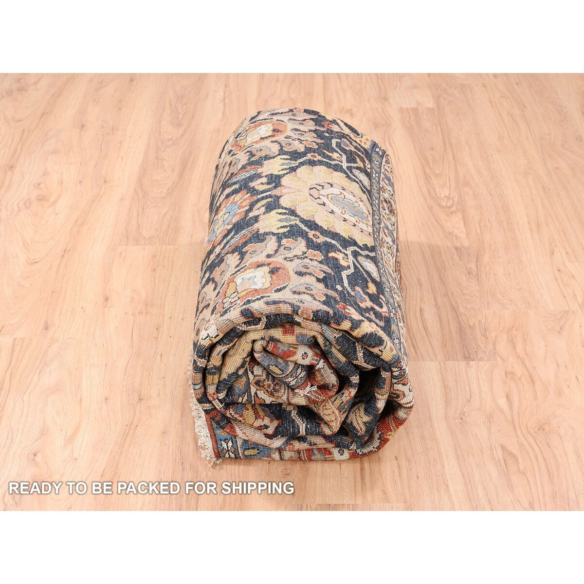 Shahbanu Rugs Heriz with All Over Design Charcoal Black Pure Wool Natural Dyes Hand Knotted Oriental Rug (7'10" x 10'0")